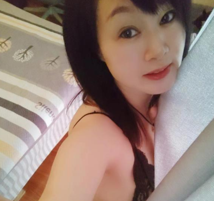 大胸熟女性价比